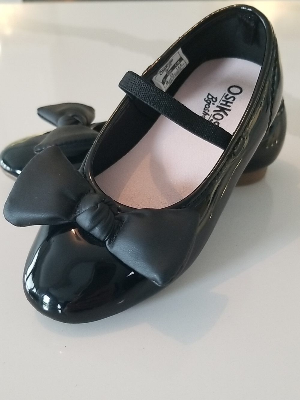 OshKosh B'gosh Black Patent Bow Mary Jane Flats
